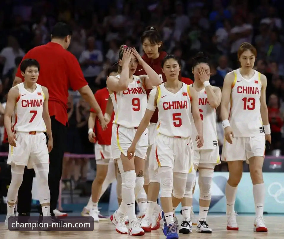 如何通过专业赛事平台深度复盘中国女篮的战术调整与球员表现？